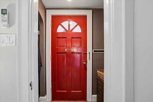 101 Avon, Manchester, NH 03102