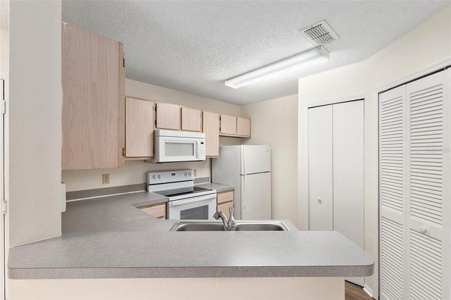 3705 SW 27TH STREET 412, Gainesville, FL 32608