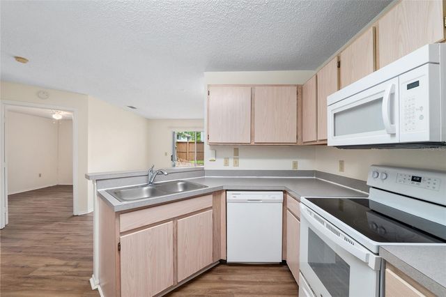 3705 SW 27TH STREET 412, Gainesville, FL 32608