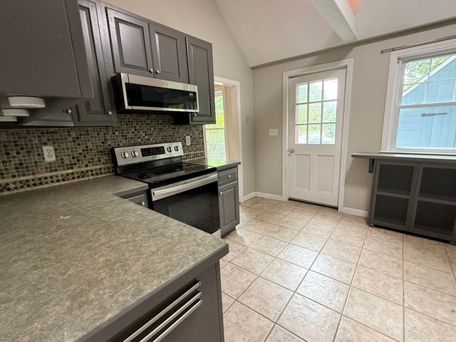 64 W. Main St, 64, Hopkinton, MA 01748