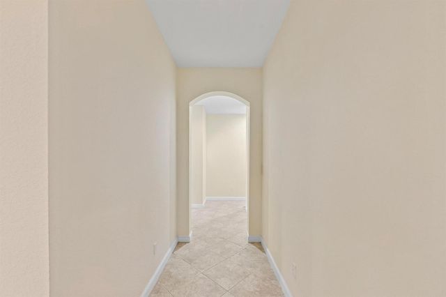 1043 Vintner Boulevard, Palm Beach Gardens, FL 33410