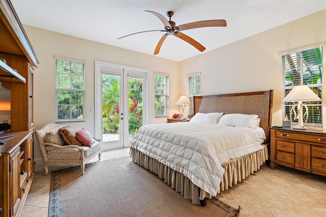 1043 Vintner Boulevard, Palm Beach Gardens, FL 33410