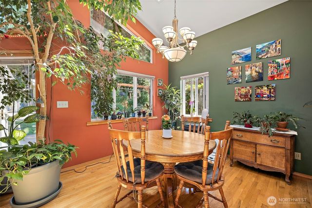 19810 98th Avenue NE, Bothell, WA 98011