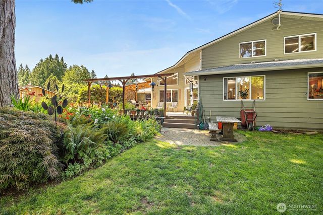 19810 98th Avenue NE, Bothell, WA 98011