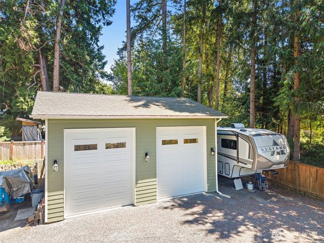 19810 98th Avenue NE, Bothell, WA 98011