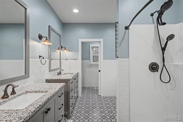 673 W Highway D, Wentzville, MO 63385