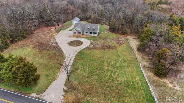 673 W Highway D, Wentzville, MO 63385