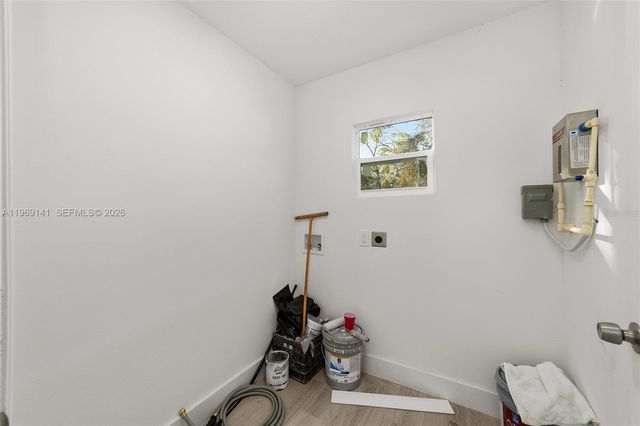 1209 NW 12th Ave, Ocala, FL 34475