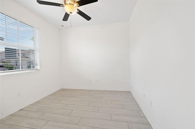 763 SE 17th St, Homestead, FL 33034