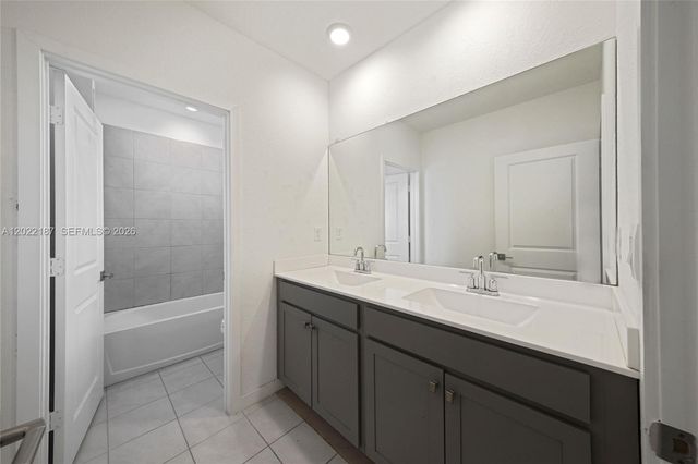 763 SE 17th St, Homestead, FL 33034