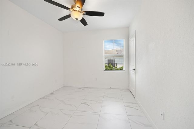 763 SE 17th St, Homestead, FL 33034