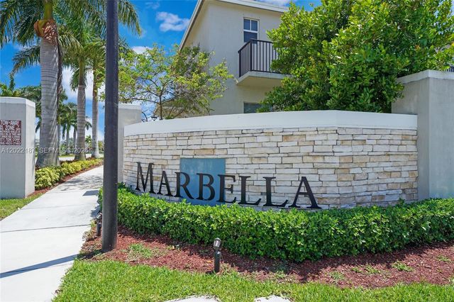 763 SE 17th St, Homestead, FL 33034