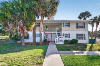 8132 FAIRWAYS CIRCLE R103, Ocala, FL 34472