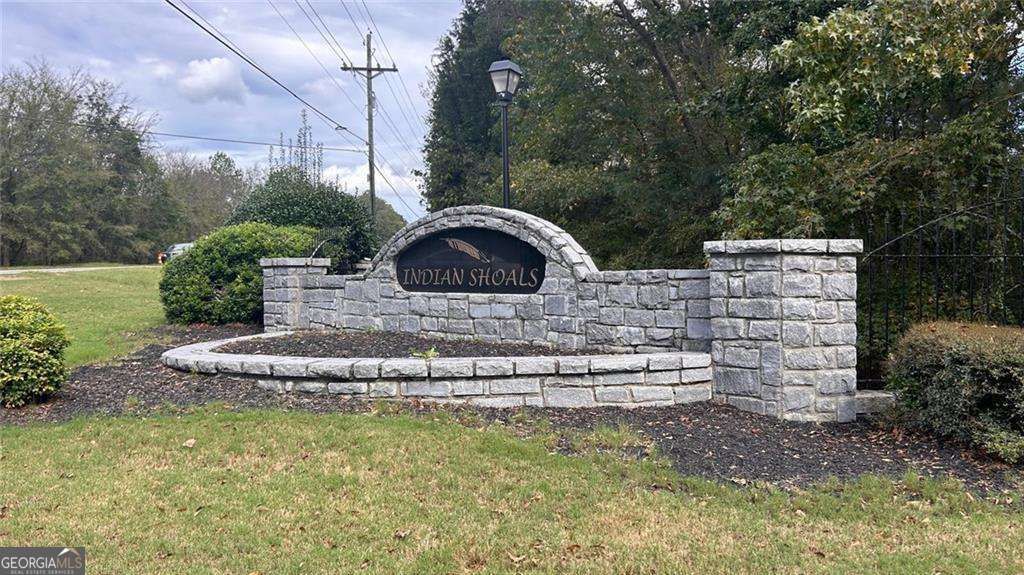 2100 Indian Shoals Drive, Loganville, GA 30052