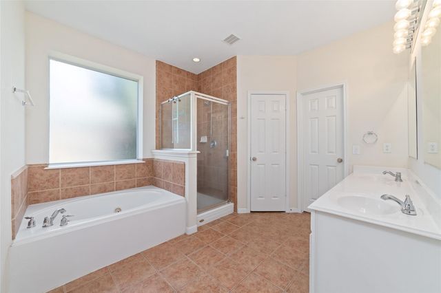 14011 Mohave Way Drive, Cypress, TX 77429