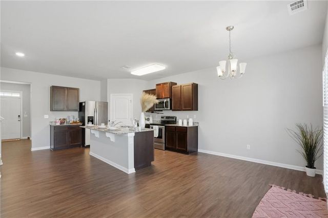 3869 Makeover Court, Atlanta, GA 30349