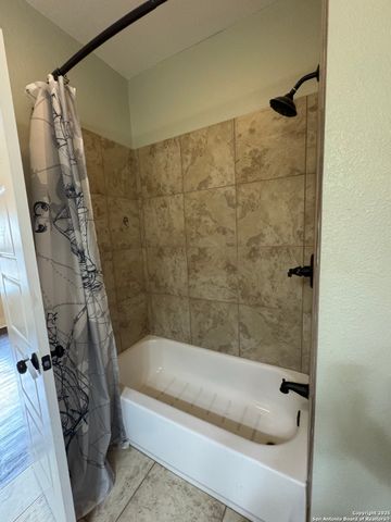 407 N Fort St, Brackettville, TX 78832