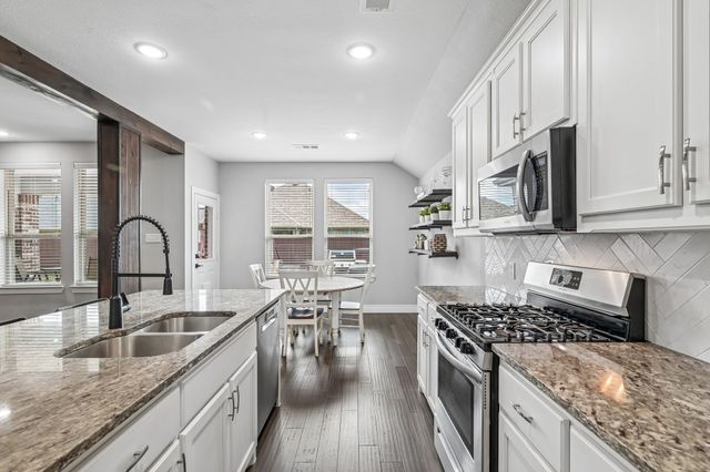 1805 Huntsman Way, Forney, TX 75126