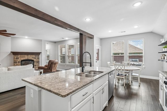 1805 Huntsman Way, Forney, TX 75126