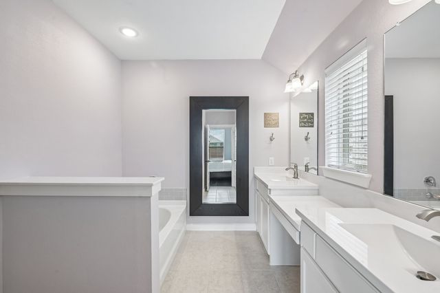 1805 Huntsman Way, Forney, TX 75126