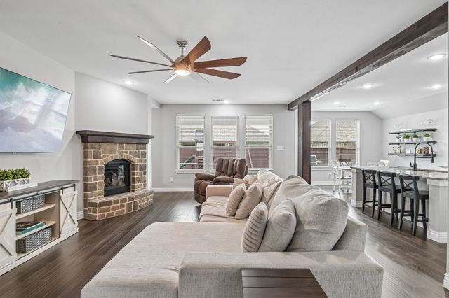1805 Huntsman Way, Forney, TX 75126