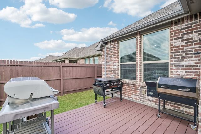 1805 Huntsman Way, Forney, TX 75126