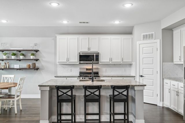 1805 Huntsman Way, Forney, TX 75126