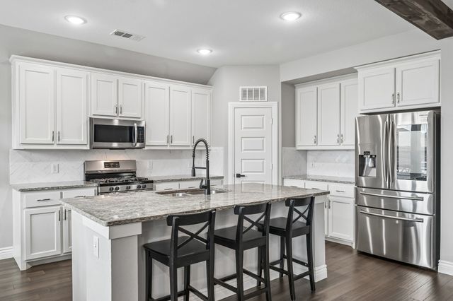 1805 Huntsman Way, Forney, TX 75126