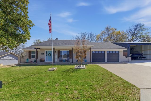 706 Hilltop Drive, Weatherford, TX 76086
