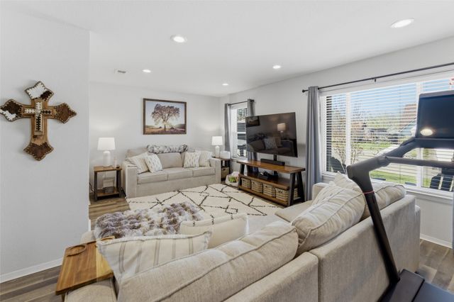 706 Hilltop Drive, Weatherford, TX 76086