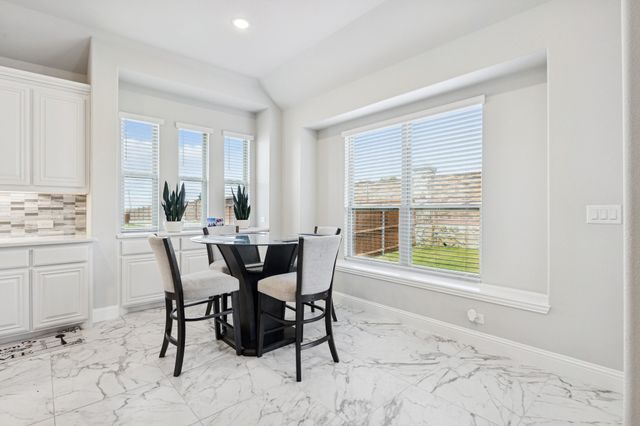 2219 Desmond Drive, Forney, TX 75126