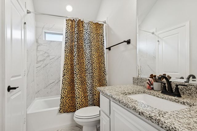 2219 Desmond Drive, Forney, TX 75126
