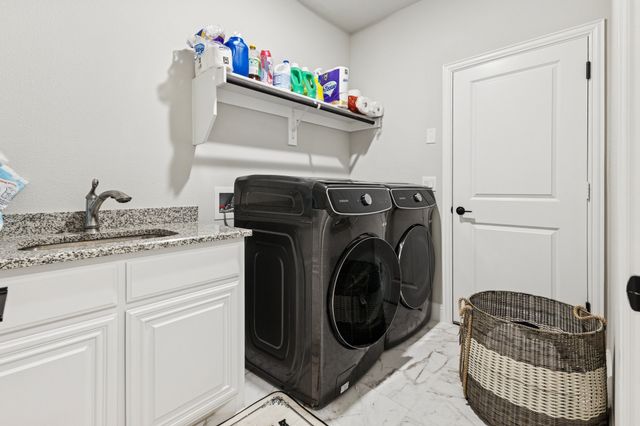 2219 Desmond Drive, Forney, TX 75126