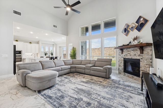 2219 Desmond Drive, Forney, TX 75126