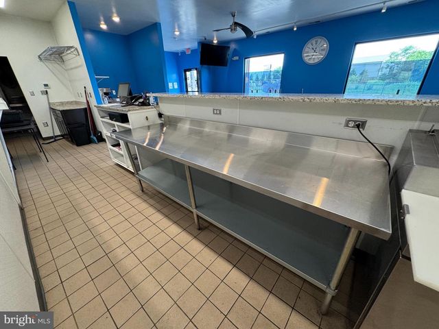 4922-SUITE C WILLIAMSPORT PIKE, Martinsburg, WV 25404