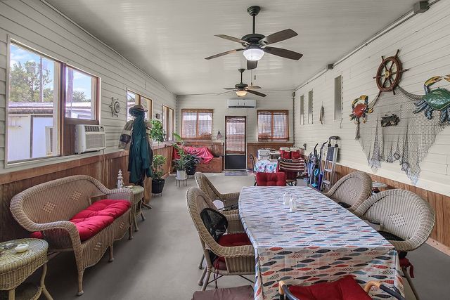 1067 Polson Circle NE, Townsend, GA 31331