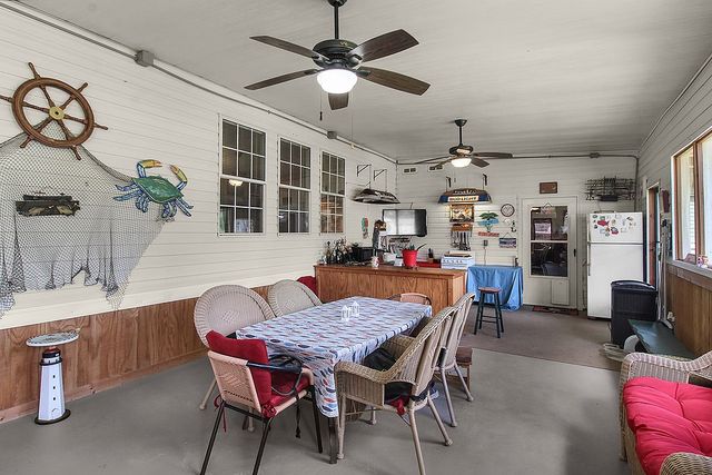 1067 Polson Circle NE, Townsend, GA 31331