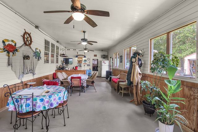 1067 Polson Circle NE, Townsend, GA 31331