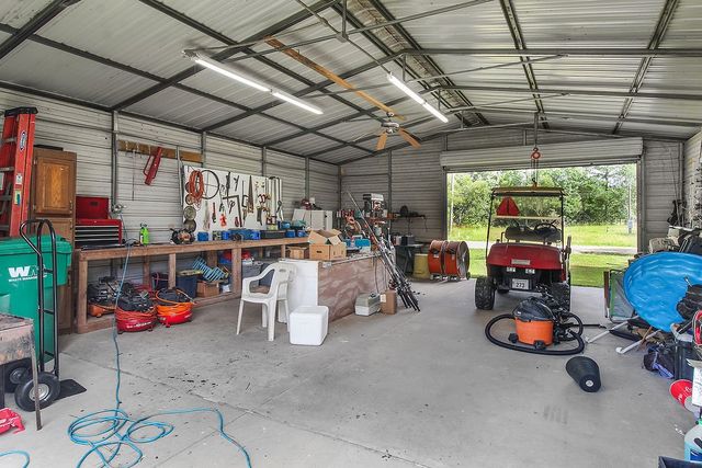 1067 Polson Circle NE, Townsend, GA 31331