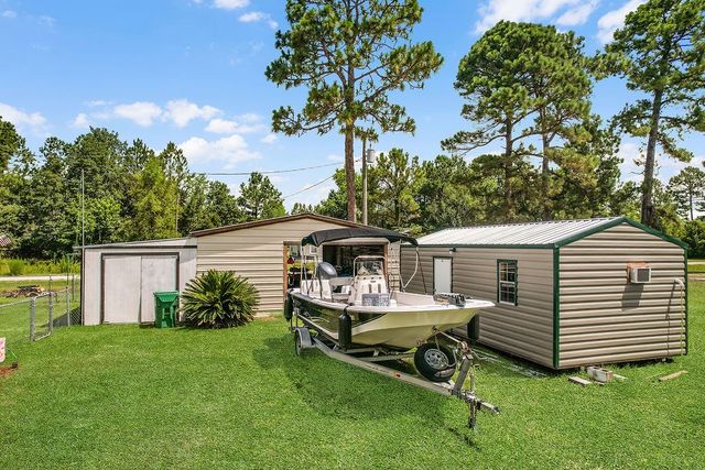 1067 Polson Circle NE, Townsend, GA 31331