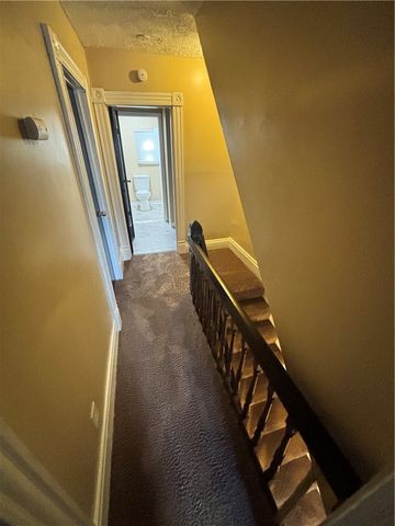 527 Stokes Ave, N Braddock, PA 15104
