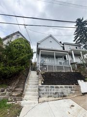527 Stokes Ave, N Braddock, PA 15104