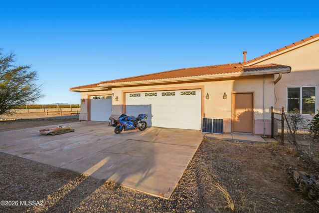 1160 E Javelina Crossing Drive, Huachuca City, AZ 85616