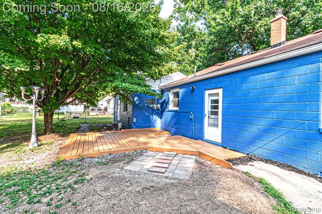 19421 Filmore Street, Southfield, MI 48075