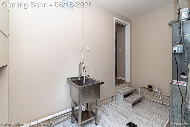 19421 Filmore Street, Southfield, MI 48075