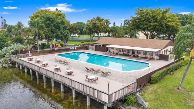 4996 Sable Pine Circle A1, West Palm Beach, FL 33417