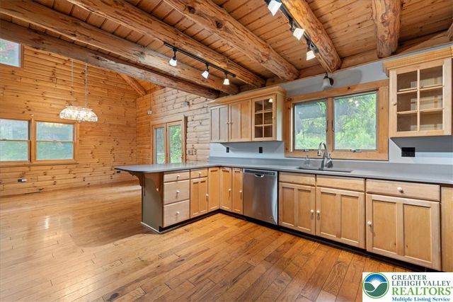 1315 Island Park, Williams Twp, PA 18042