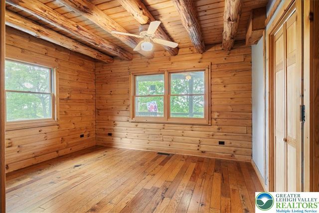 1315 Island Park, Williams Twp, PA 18042