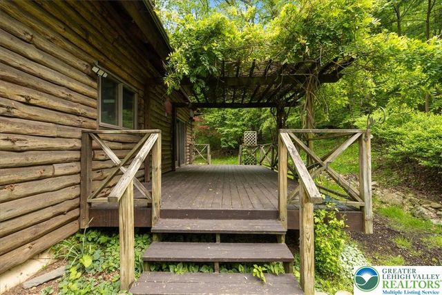 1315 Island Park, Williams Twp, PA 18042