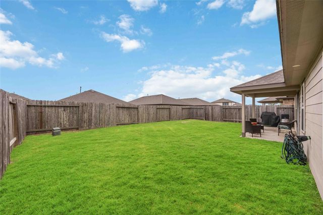 714 Ashley Falls Lane, Rosharon, TX 77583